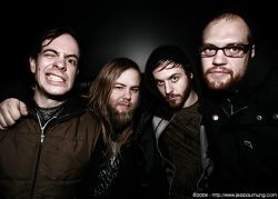 Copyright by https://www.facebook.com/cancerbats https://www.facebook.com/cancerbats