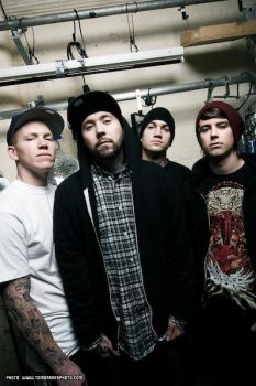 Copyright by https://www.facebook.com/deeznutshardcore https://www.facebook.com/deeznutshardcore