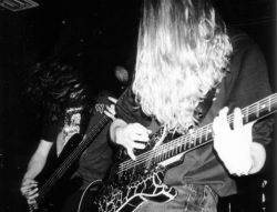 Copyright by www.centurymedia.de www.centurymedia.de