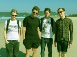 Copyright by www.facebook.com/norayeux www.facebook.com/norayeux