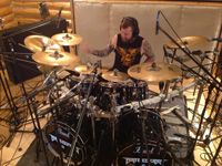 Copyright by www.metalblade.de www.metalblade.de