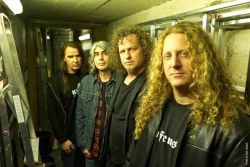 Copyright by www.metalblade.de www.metalblade.de