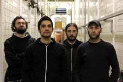 Copyright by https://www.facebook.com/escarres https://www.facebook.com/escarres