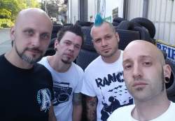 Copyright by www.facebook.com/goforithardcore www.facebook.com/goforithardcore